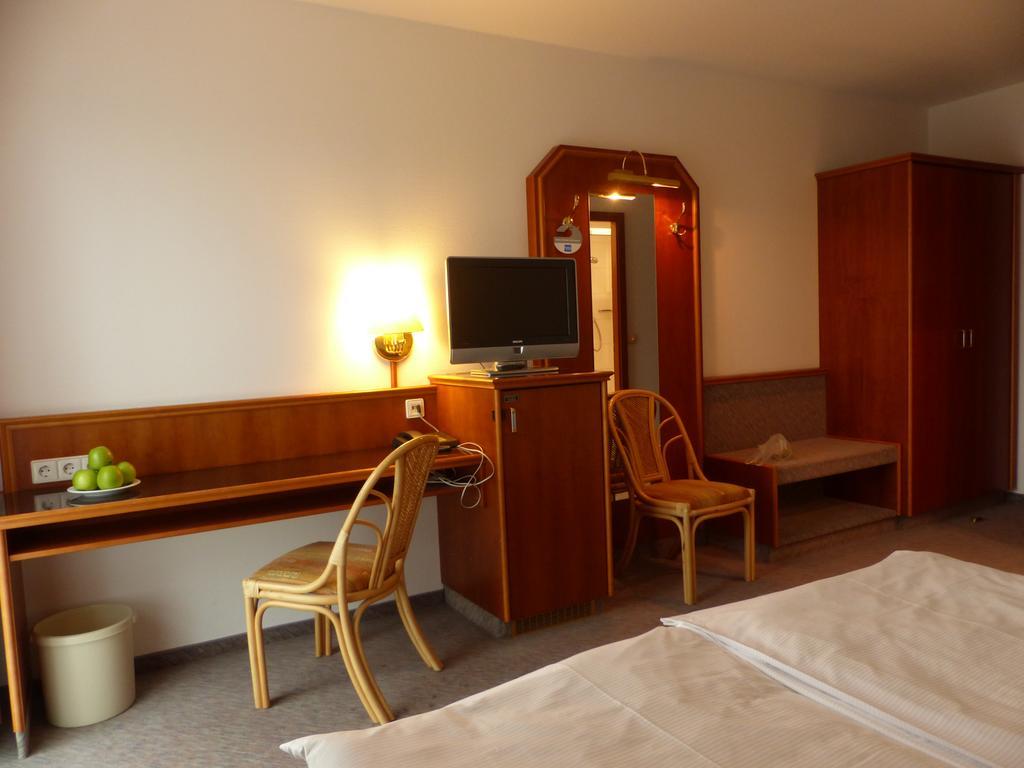 Hotel Dorotheenhof Cottbus Ngoại thất bức ảnh