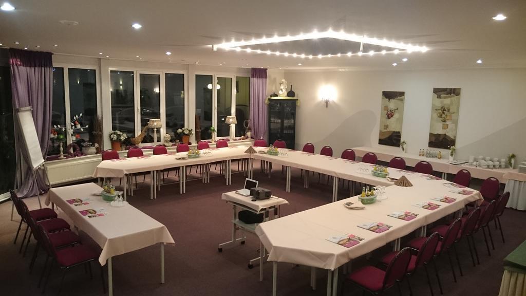 Hotel Dorotheenhof Cottbus Ngoại thất bức ảnh
